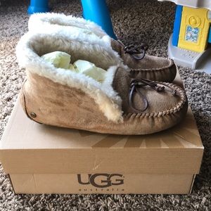 Ugg Alena Slipper